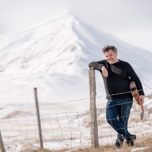 Svavar Knútur á án efa eftir að ylja gestum Krúttsins í kvöld. AÐSEND MYND