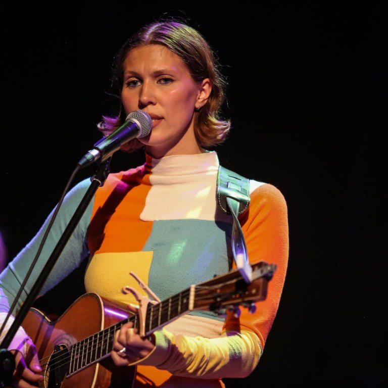 Bríet heillaði gesti á Gránu. Mynd: Hjalti Árna.