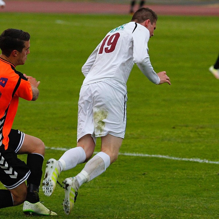 Ragnar Gunnarsson sendur í ókeypis flugferð til France.  MYND: ÓAB