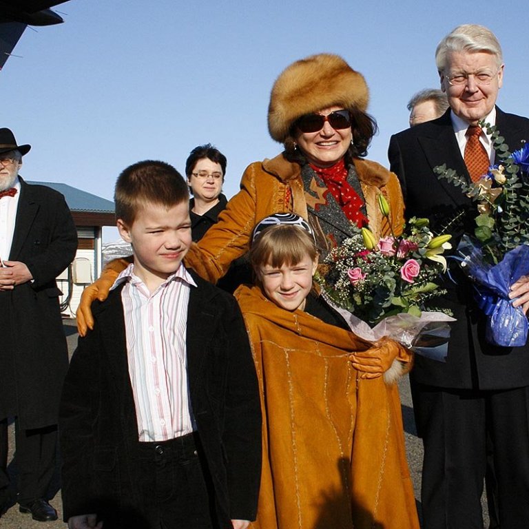 Ætli einhver kannist við þetta fólk?