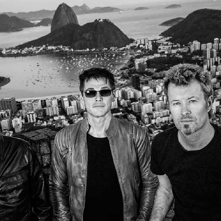 UNDER THE MAKEUP / A-ha