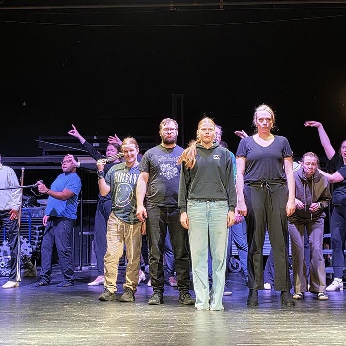 Frá æfingu Leikflokks Húnaþings vestra á Addams fjölskyldunni. MYND AÐSEND