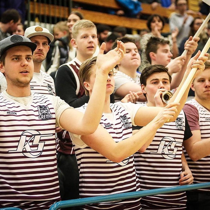 Grettismenn, stuðningsmannasveit Tindastóls, munu vafalaust ekki láta sitt eftir liggja í kvöld. Áfram Tindastóll!  MYND: HJALTI ÁRNA