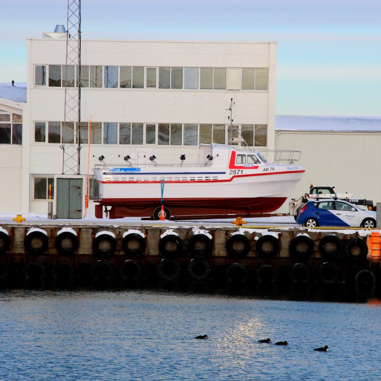 Fyrsti trefjaplastbátur Mótunar á Sauðárkróki sjósettur. Ljósm./SG
