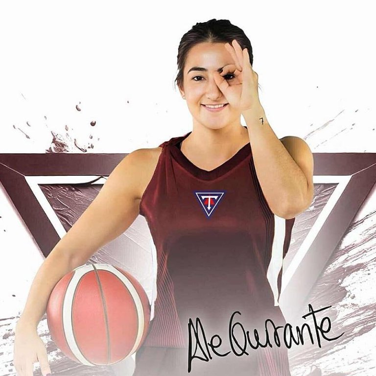 Alejandra er full tilhlökkunar. MYND: DAVÍÐ MÁR