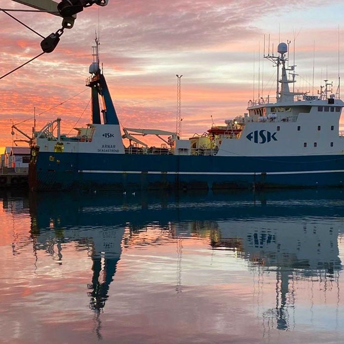 Arnar HU1 í höfn á Sauðárkróki og nei, myndin er ekki frá deginum í dag. MYND: FISK.IS