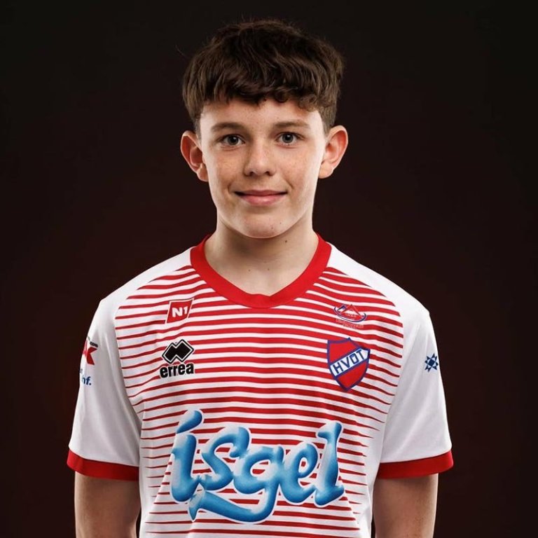 Aron Örn. MYND AF VEF UMF. HVATAR