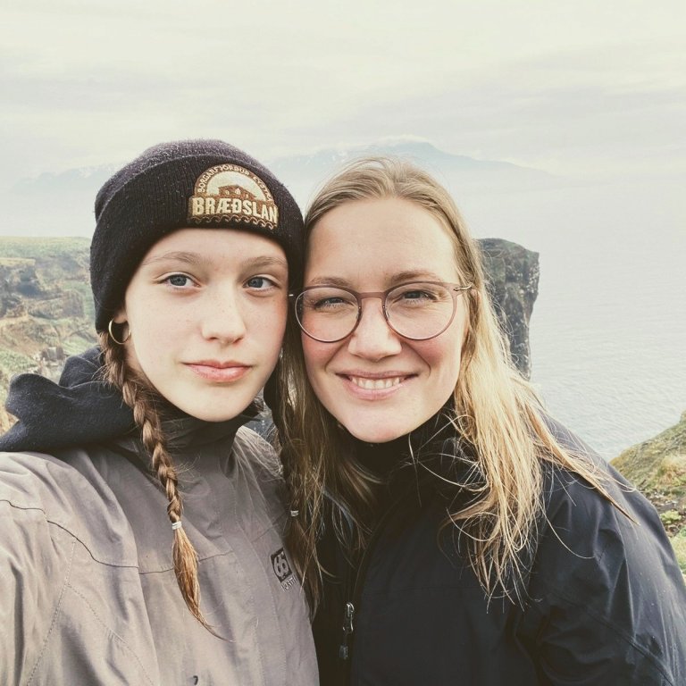 Kolbrún Dögg t.h ásamt Kötlu dóttur sinni.