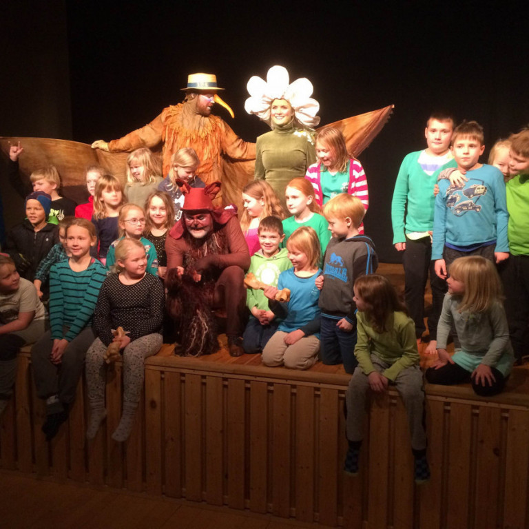 Ævintýraóperan Baldursbrá var m.a. sýnd í Grunnskólanum austan Vatna. Mynd: skagafjordur.is