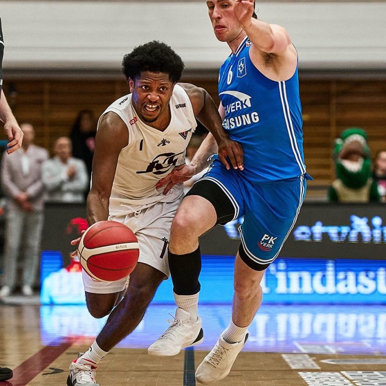 Basile hefur verið frábær í leikjunum gegn Stjörnunni. MYND: SIGURÐUR INGI