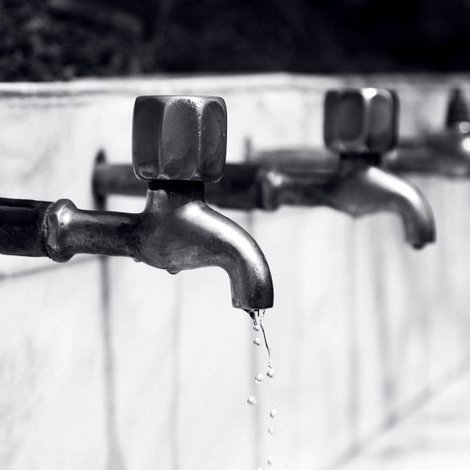 Kalda vatns laust verður á öllu veitusvæði vatnsveitu Hvammstanga frá kl. 17:00 í dag. Mynd: Pexels.com