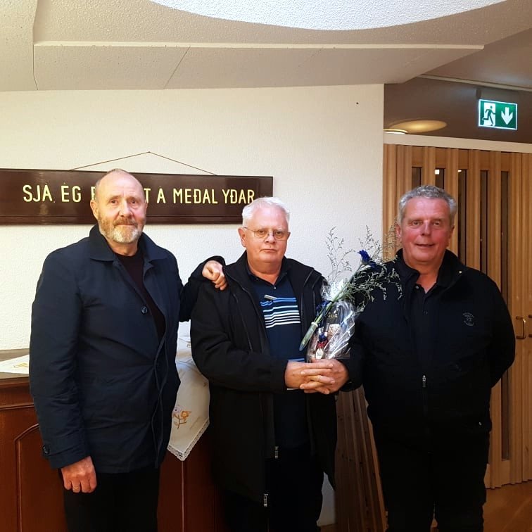Sr. Sveinbjörn R. Einarsson, Benedikt Blöndal Lárusson og Jón Aðalsteinn Sæbjörnsson. Mynd af huni.is, ljósm. Kári Kárason.