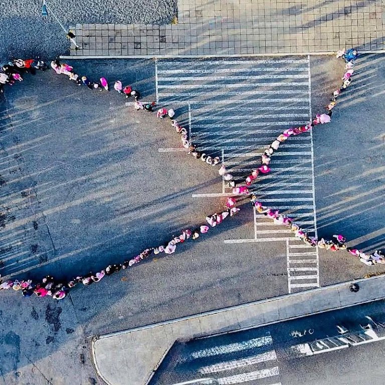 Bleika slaufan í Varmahlíð. Mynd: Kristín Halla.