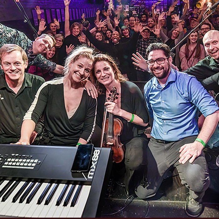 Tónlistarfólkið allt saman á einni mynd. AÐSENT