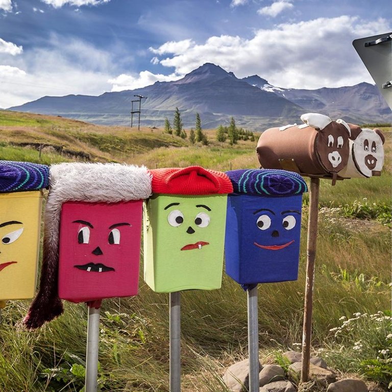 Póstkassar í Eyjafirði. MYND: BYGGÐASTOFNUN