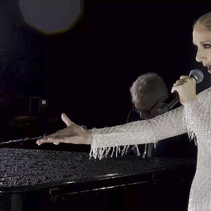 Celine Dion slær í gegn enn á ný. MYND AF NETINU