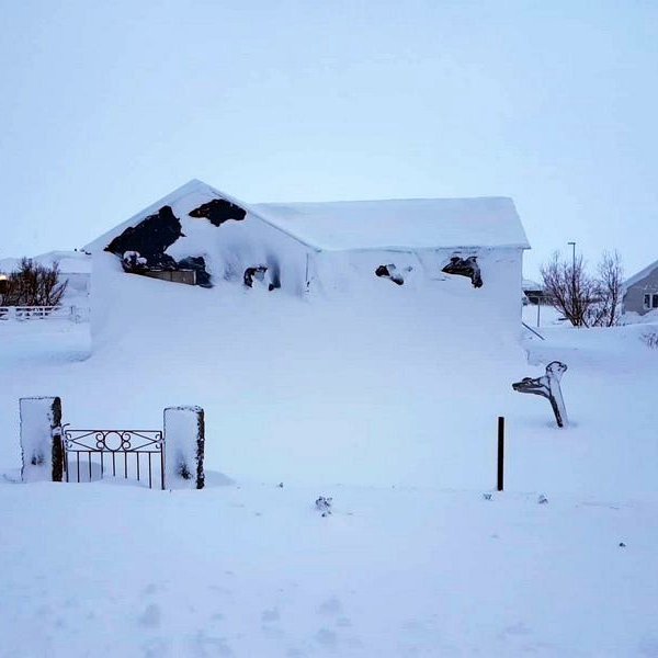Eftir storminn á Hofsósi. Mynd: Margrét Árnadóttir.