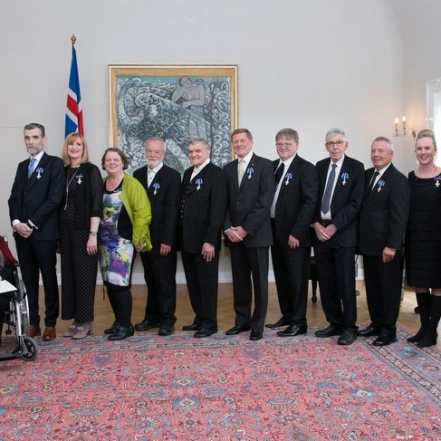 Nanna var meðal þrettán orðuþega sem mættu á Bessastaði þann 17. júní. Edda Björgvins komst ekki fyrr en daginn eftir til að taka við sínum krossi. Mynd: Forseti.is.