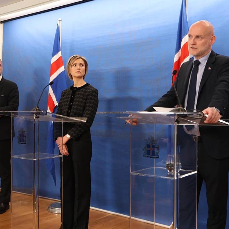 Eyjólfur Ármannsson kynnti tillögu að samgönguáætlun í byrjun desember ásamt Kristrúnu Frostadóttur, forsætisráðherra og Daða Má Kristóferssyni, fjármálaráðherra. Eyjólfur hélt því fram þar að hægt yrði að hefja framkvæmdir við Fljótagöng í lok árs 2026. MYND: INNVIÐARÁÐUNEYTIÐ