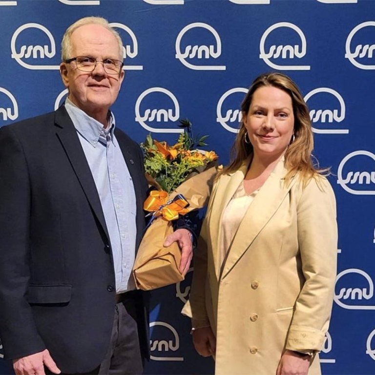 Þorkell V. Þorsteinsson Aðstoðarskólameistari FNV og Katrín M. Guðjónsdóttir framkvæmdastjóri SSNV. MYND AF VEF SSNV