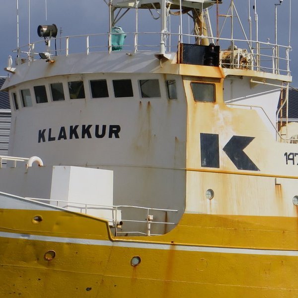 Klakkur ber nú einkennisstafina ÍS-903 enda heimahöfnin á Vestfjörðum. Mynd: Hörður Ingimarsson.