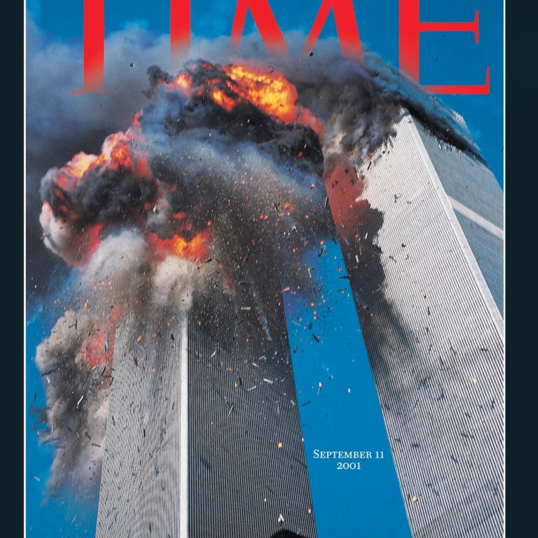Forsíða Time í kjölfar árásarinnar á Tvíburaturnana í New York 11. september 2001. MYND AF NETINU
