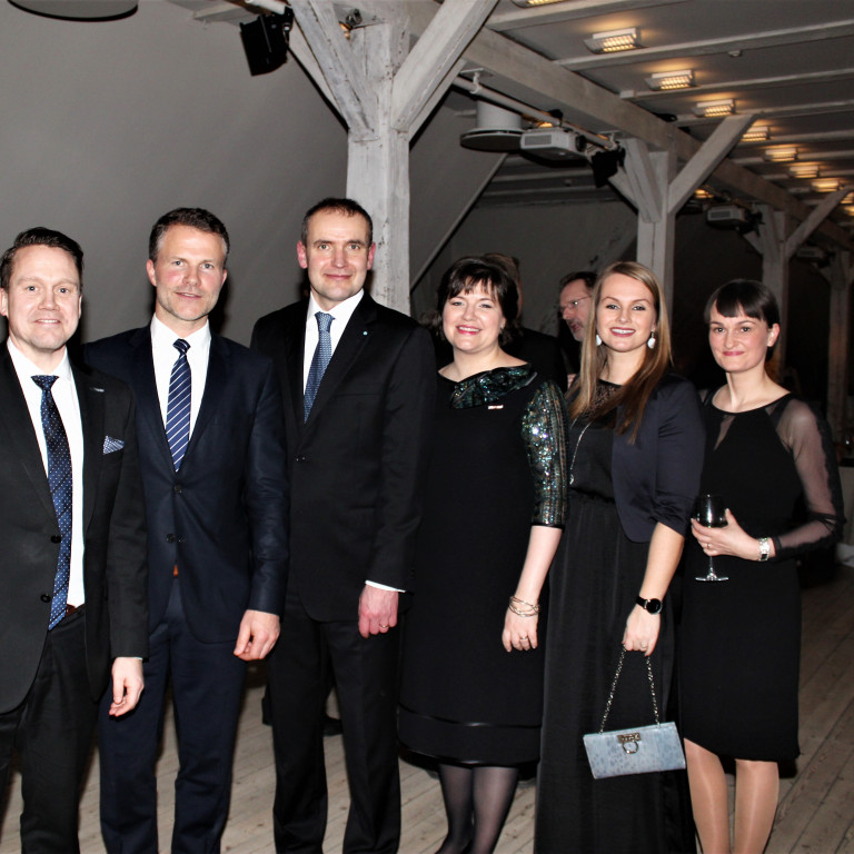 Tómas Þór Eiríksson framkvæmdastjóri Codland, Sigurður Ólason framkvæmdastjóri Marel Fisk, hr. Guðni Th. Jóhannesson forseti Íslands, Eliza Reid eiginkona Guðna, Laufey Kristín Skúladóttir markaðs- og sölustjóri FISK Seafood og Íris Björk Marteinsdóttir sölu- og gæðastjóri Protis.