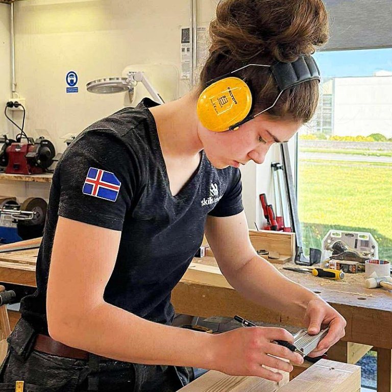 Freyja Lubina við æfingar í verknámi FNV á dögunum. MYNDIR: GG