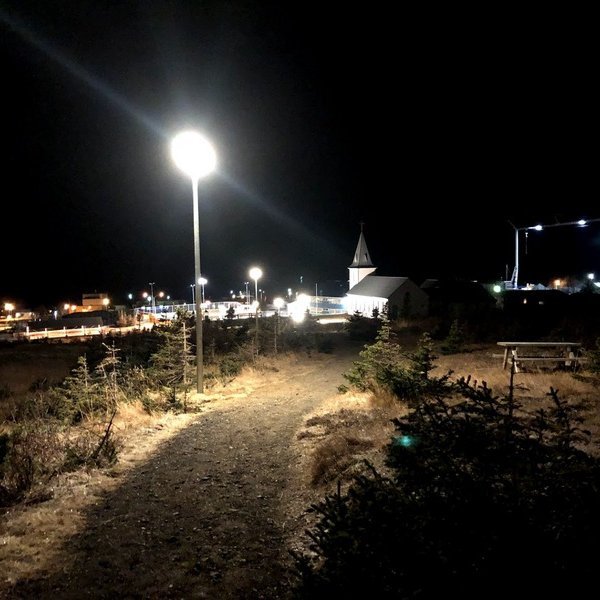 Stígurinn við Syðri-Hvammsá. Mynd af hunathing.is, Ína Björk Ársælsdóttir