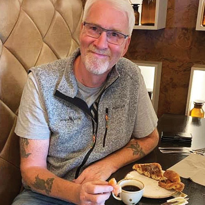 Lestin fyllt á fínum stað.