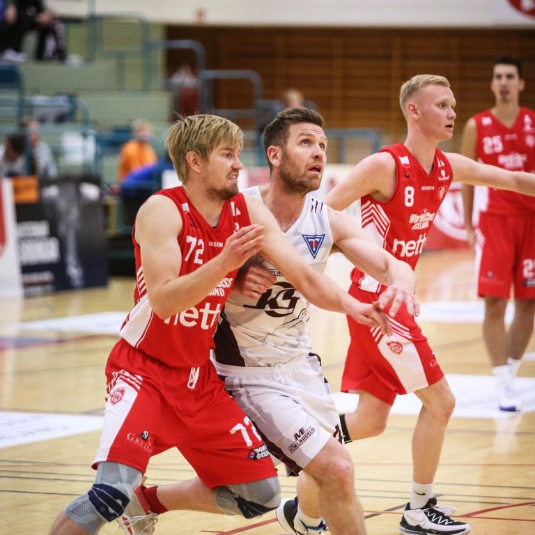 Helgi Viggós í kunnuglegum stellingum. MYND: HJALTI ÁRNA