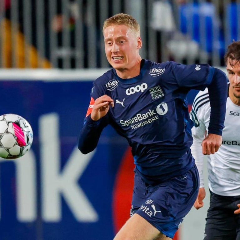 Hilmir Rafn í leik með liði Víkings. MYND AF NETINU