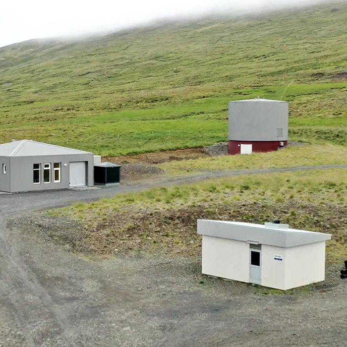 Mannvirki á vinnslusvæði hitaveitu Blönduóss og Skagastrandar við Húnavelli.
MYND: RÚV / Andrea María Sveinsdóttir