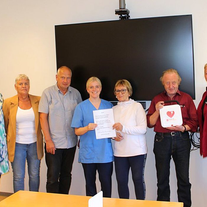 F.v. Sigríður B. Baldursdóttir, Guðrún Blöndal, Guðmundur Finnbogason, Helga M. Jóhannsdóttir, Sigurlaug Þ. Hermannsdóttir, Jóhann Guðmundsson og Viktoría B. Erlendsdóttir. Mynd: Hlynur Tryggvason.
