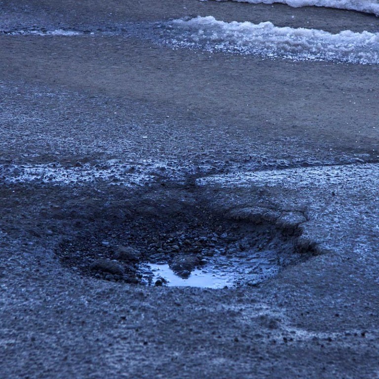 Það er nefnilega hola á Rúntinum