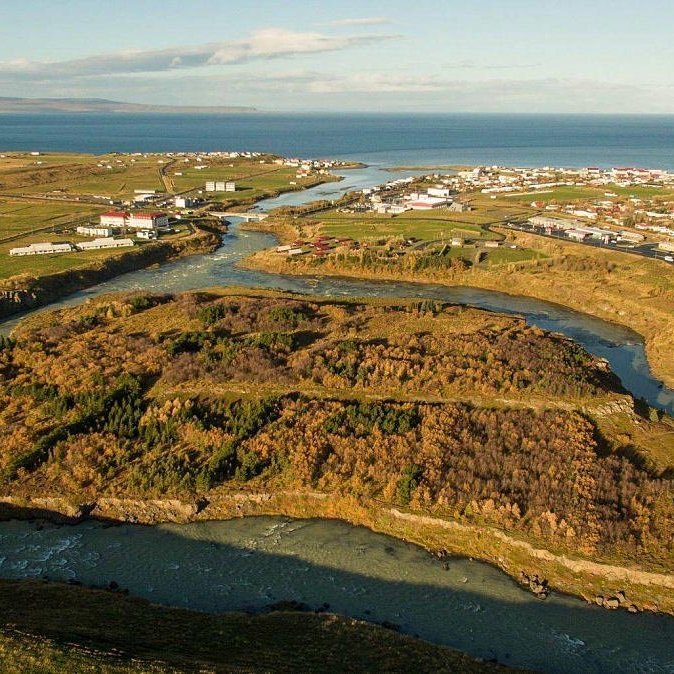 Hrútey og Blönduós. MYND: RÓBERT DANÍEL JÓNSSON