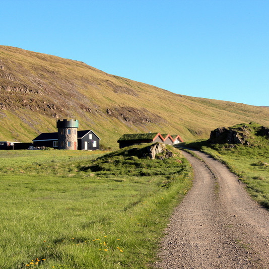 Horft heim að Geitafelli. Myndir:FE