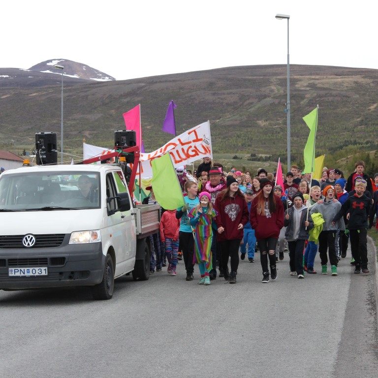 Gleðiganga Árskóla 2016. Mynd/BÞ