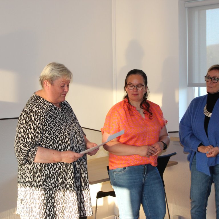 Við afhendinguna. Mynd: Hlynur Tryggvason