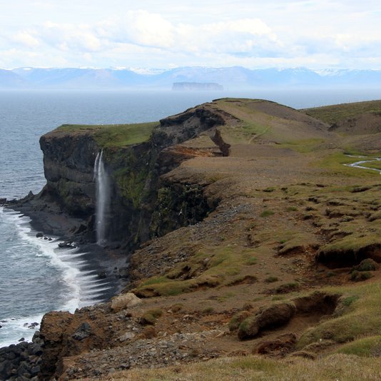 Við norðurströndina, Ketubjörg á Skaga. Mynd:FE
