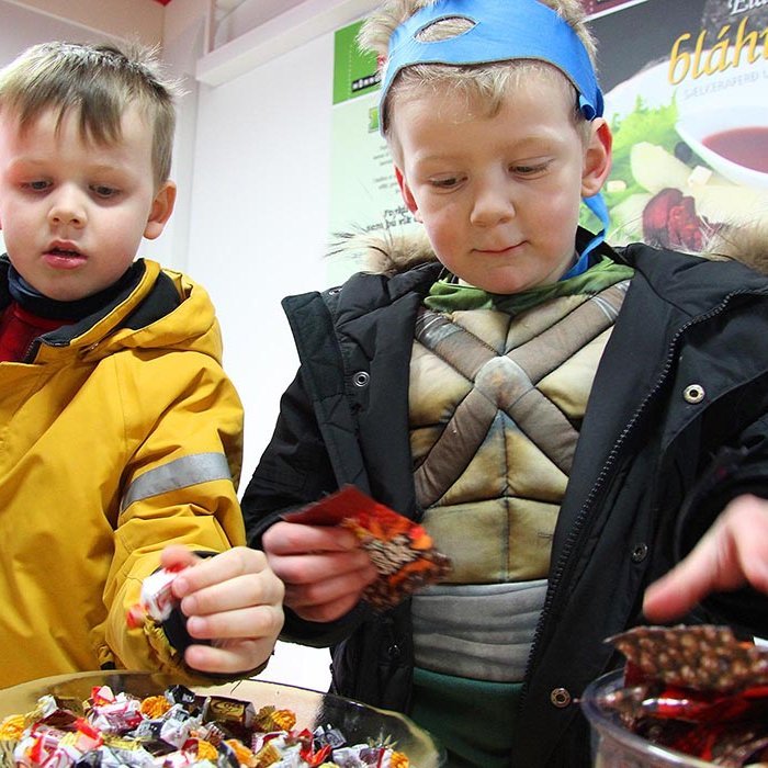 Þessir kappar komust aldeilis í feitt.  MYNDIR: ÓAB og SG
