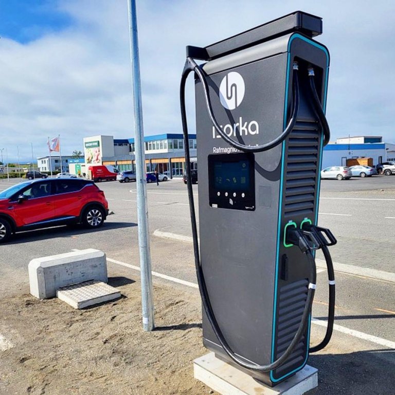 Hraðhleðslustöðin góða á Blönduósi. MYND AF VEF ÍSORKU