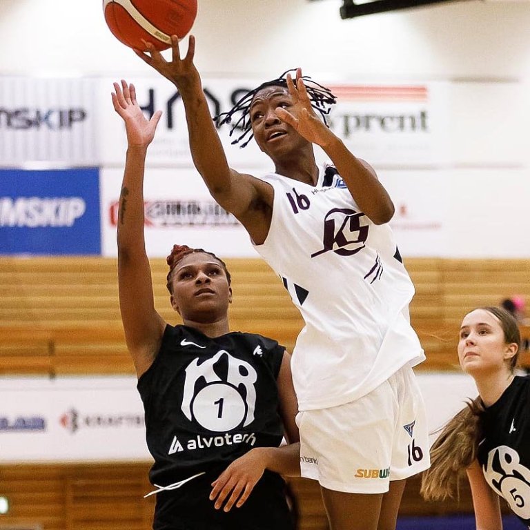 Jayla var stigahæst í leiknum með 27 stig. Hér er hún í loftköstum gegn liði KR á dögunum. MYND: DAVÍÐ MÁR