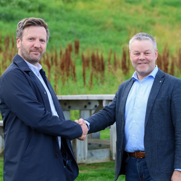 Jóhann Ingi Magnússon, forstöðumaður Sölu og þjónustu hjá ON og Sigfús Ingi Sigfússon, sveitarstjóri Skagafjarðar