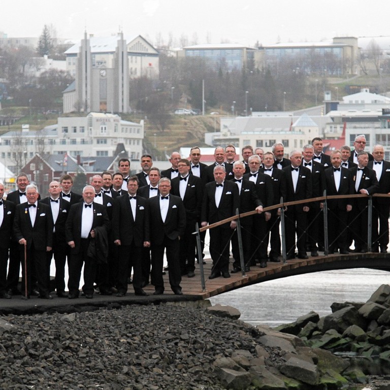 Karlakórar mætast í Miðgarði