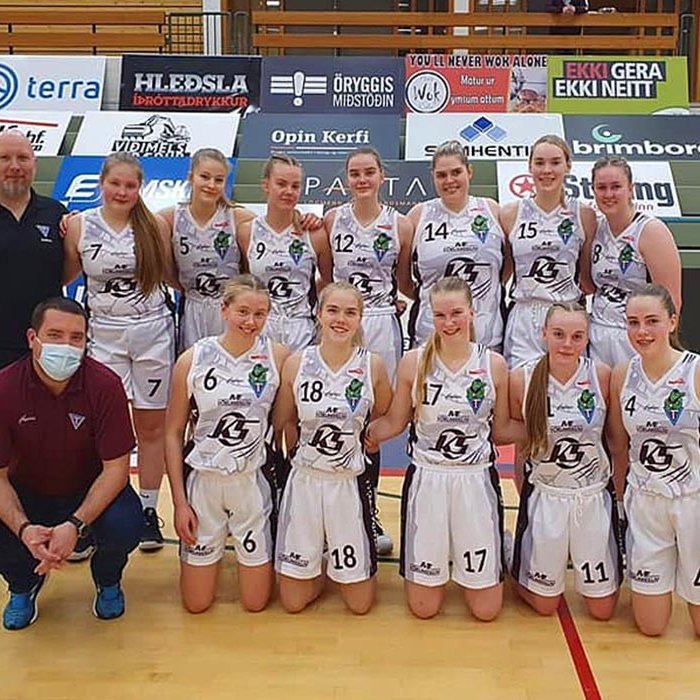 Tindastólsstúlkur að leik loknum. MYND: KÖRFUKNATTLEIKSDEILD TINDASTÓLS