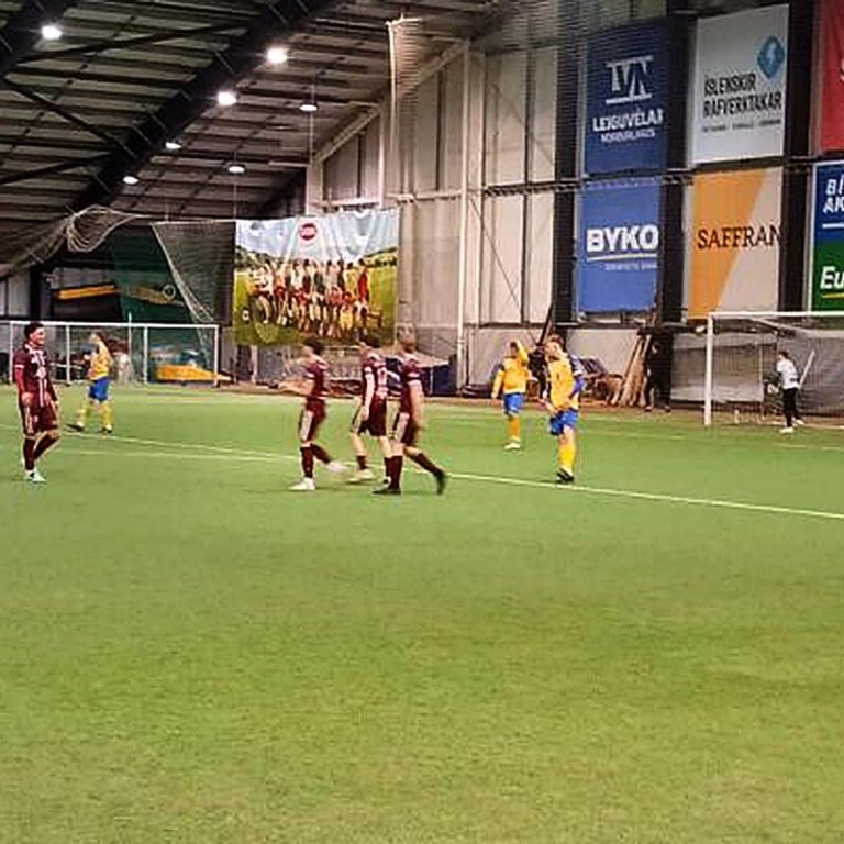 Frá leiknum á föstudaginn. MYND AF KDN.IS