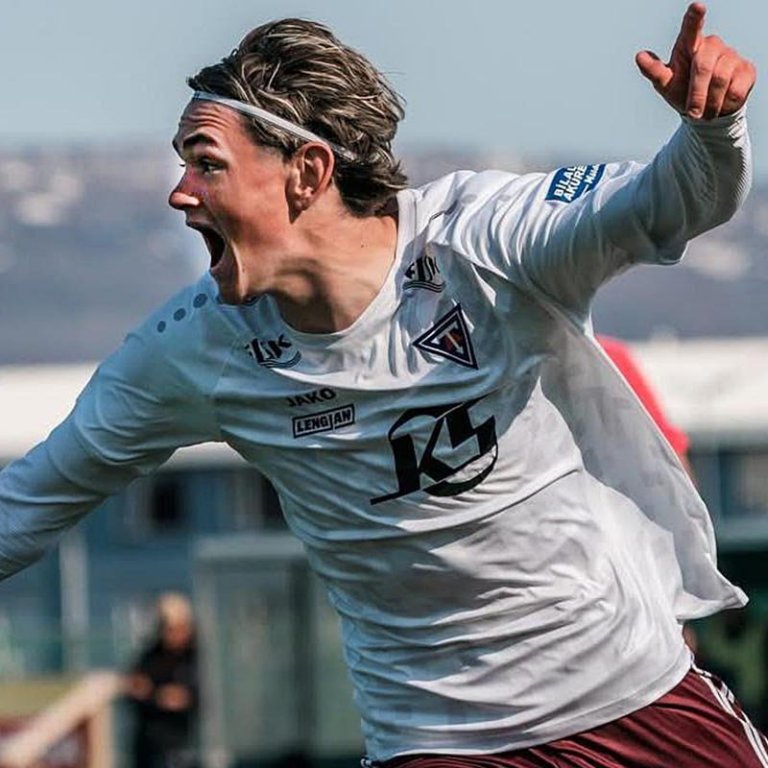 Kolbeinn Tumi gerði annað mark Tindastóls í leiknum en hann er búinn að setja sex í sumar. MYND: SIGURÐUR INGI