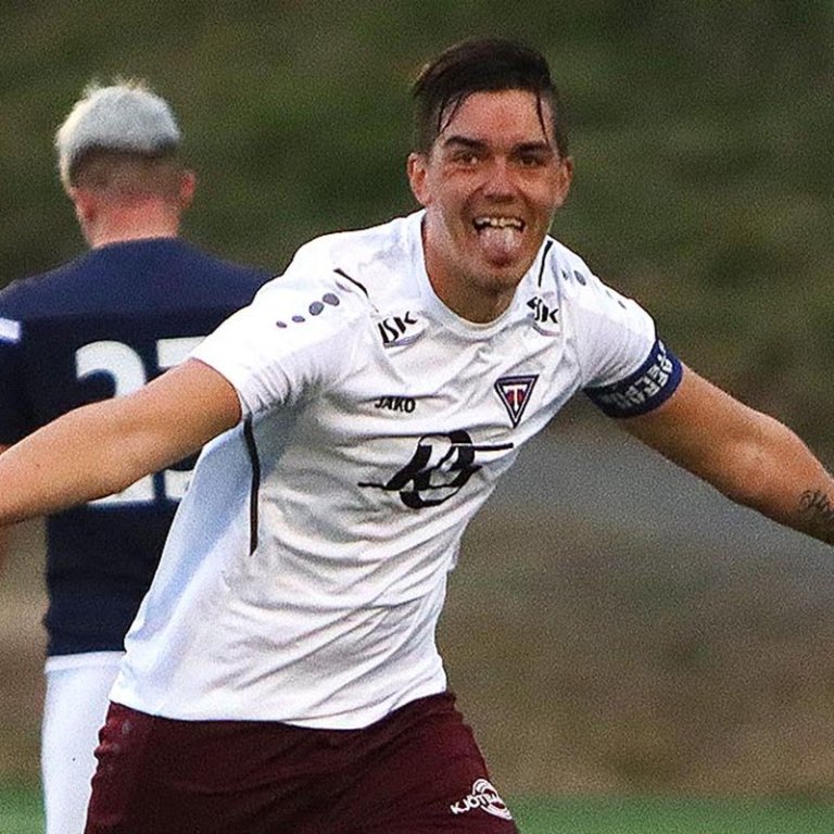 Konni skorar og hefur mögulega endurtekið þetta gamla góða fagn. MYND: ÓAB