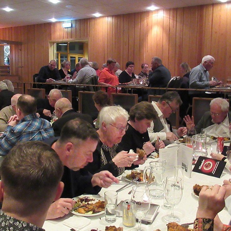 Það var þétt setið í félagsheimilinu á laugardagskvöldið. MYND: VALLI